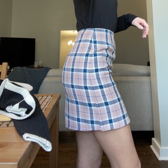 Adorable Nasty Gal Pink, Blue, and White Plaid Skirt - Picture 2 of 7